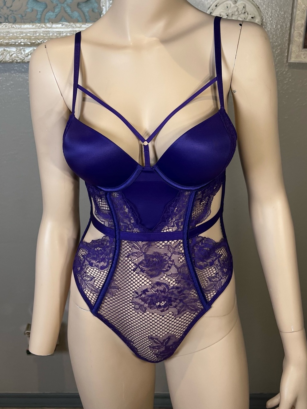 Victoria's Secret Deep Purple Lace & Satin Strappy Bodysuit - Picture 7 of 9
